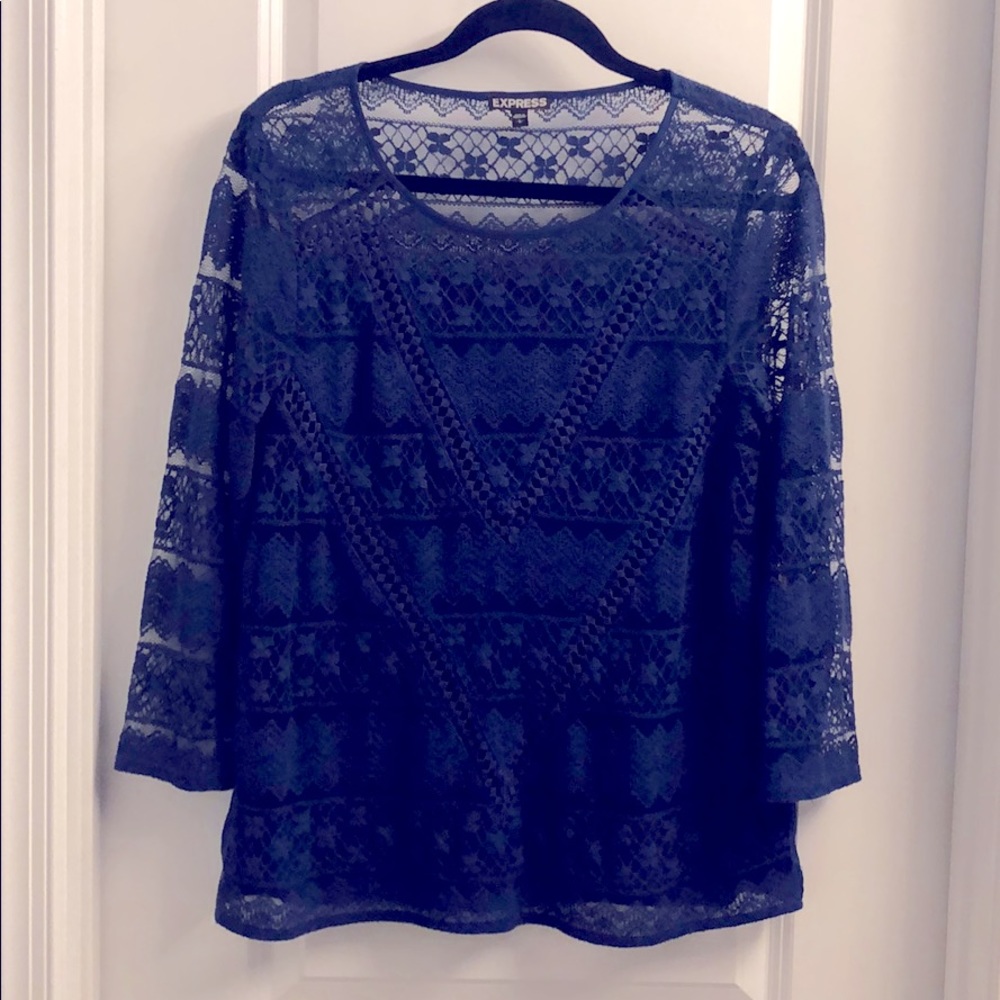 Express Lace 3/4 sleeve top